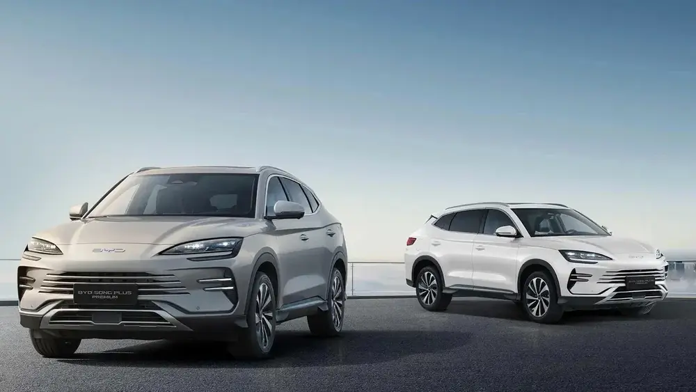 BYD Song retoma liderança entre híbridos em julho